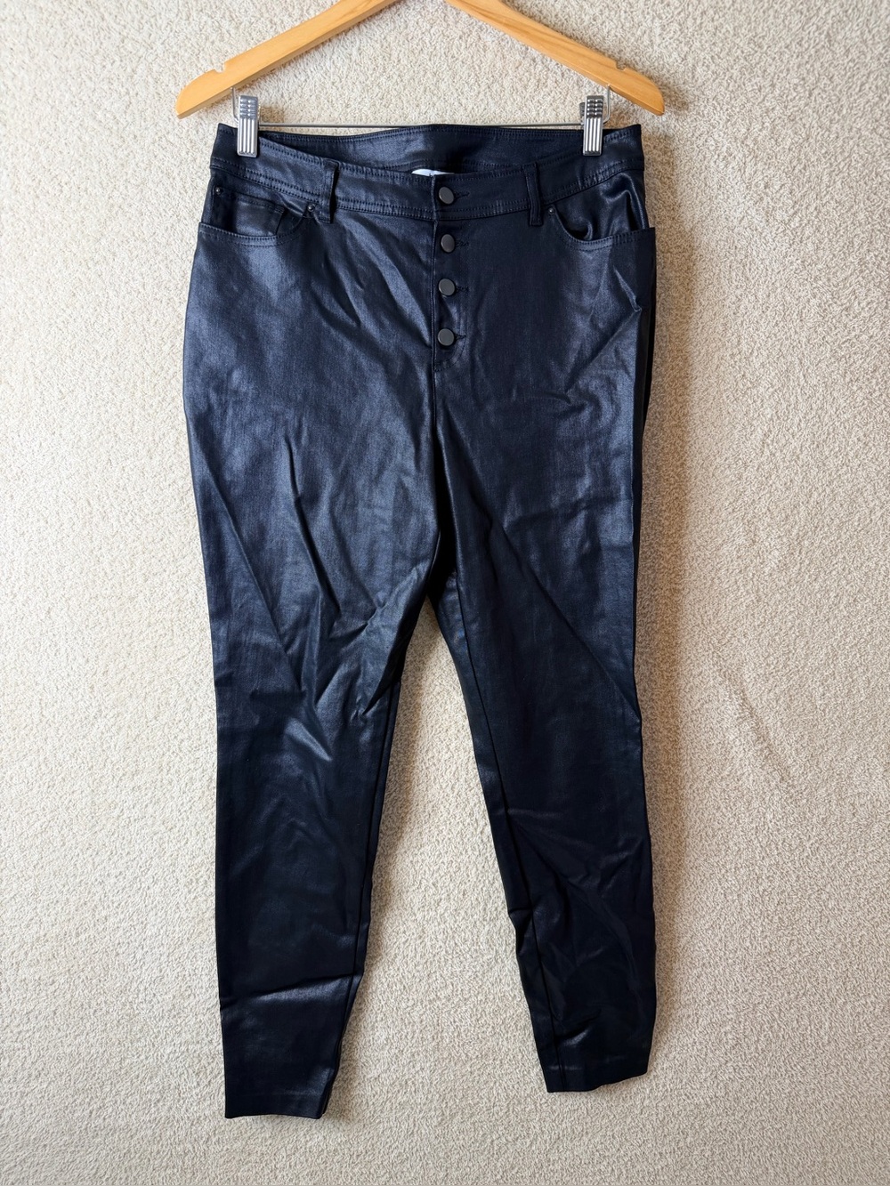 Bar III Women’s Coated Black Skinny Jeans Button Fly Size 10